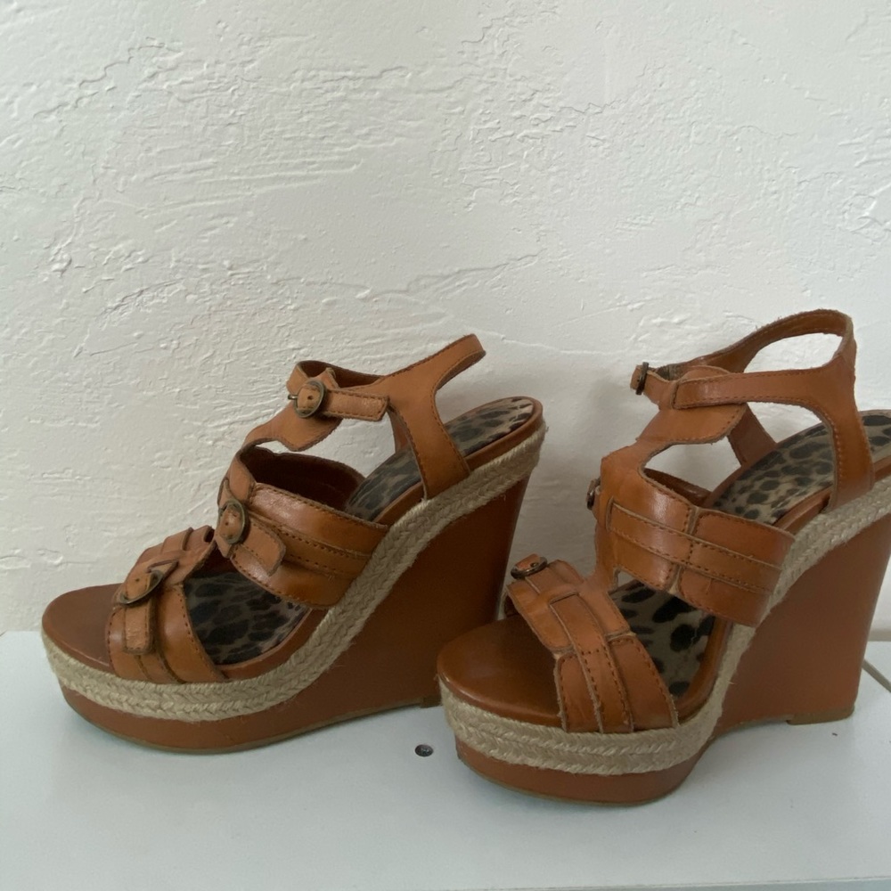 Jessica Simpson wedges